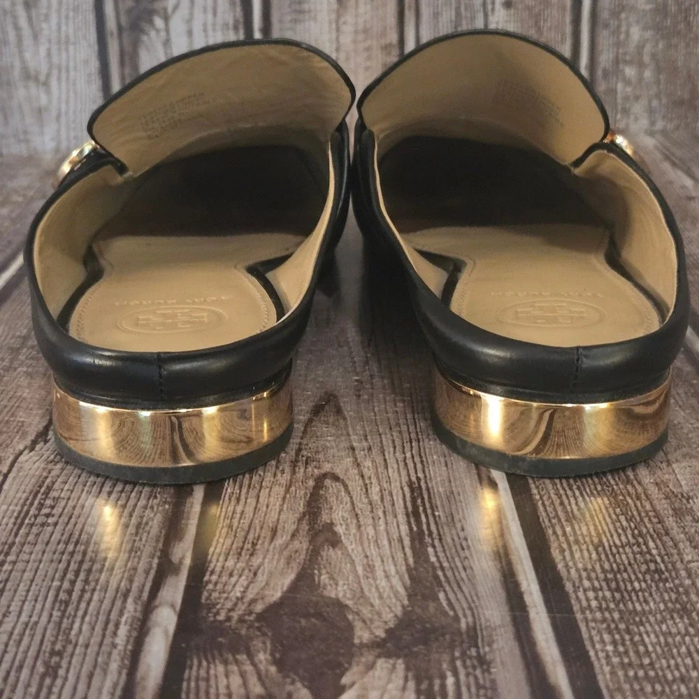 Tory Burch very good